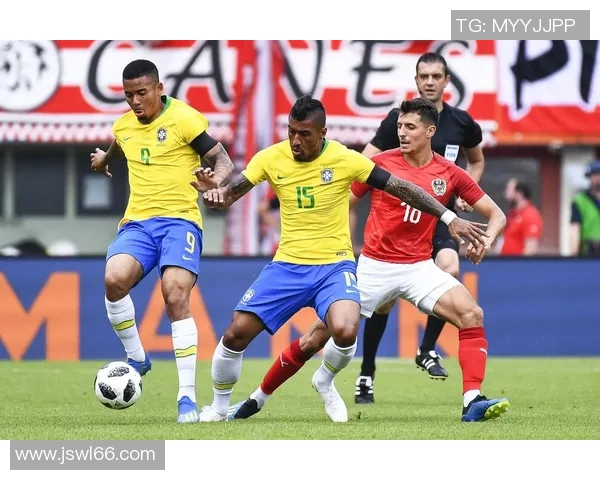 巴西里约热内卢足球明星的成长历程与辉煌成就分析