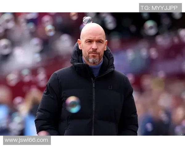 足球球星帅哥形象如猴般灵动活泼引发球迷热议