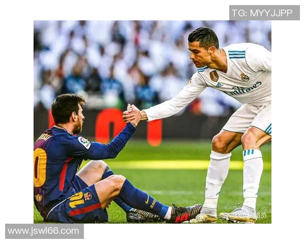 世界四大足球明星球员的传奇故事与巅峰对决解析